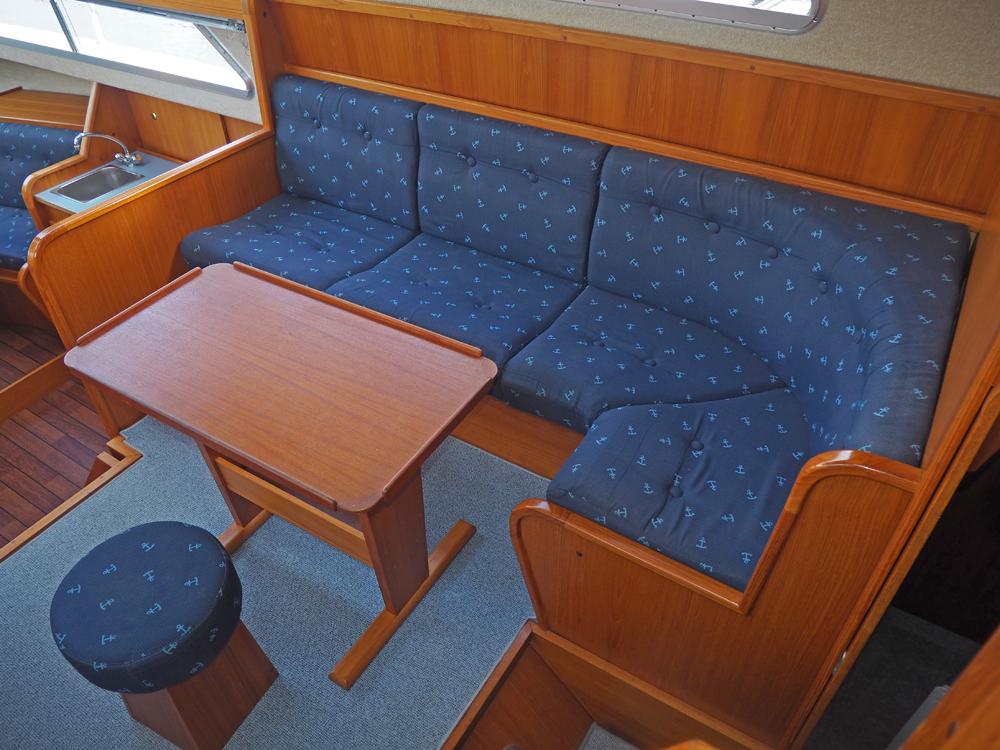 Salon, Innenausstattung